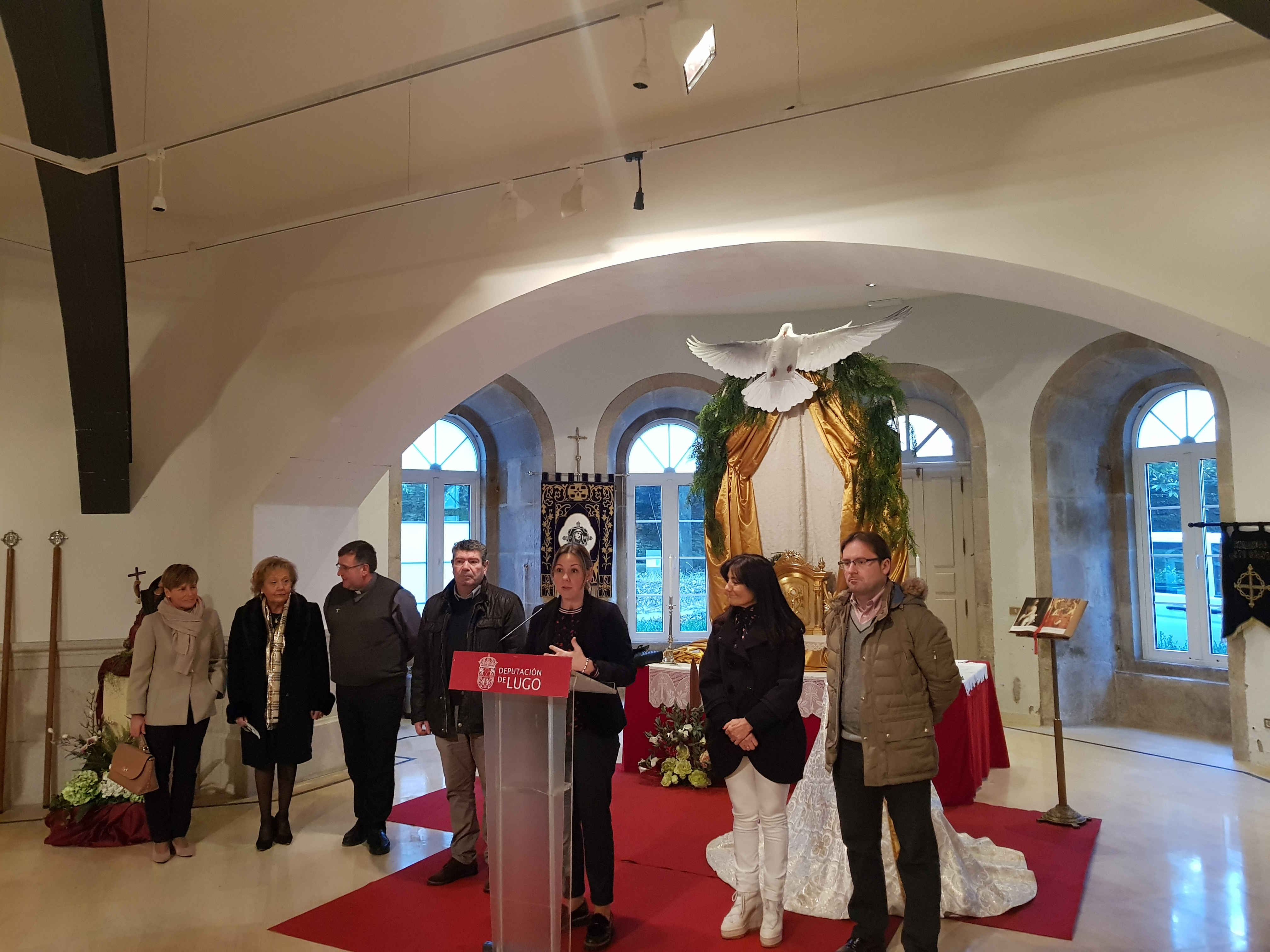 Presentación da exposición sobre a Semana Santa de Burela